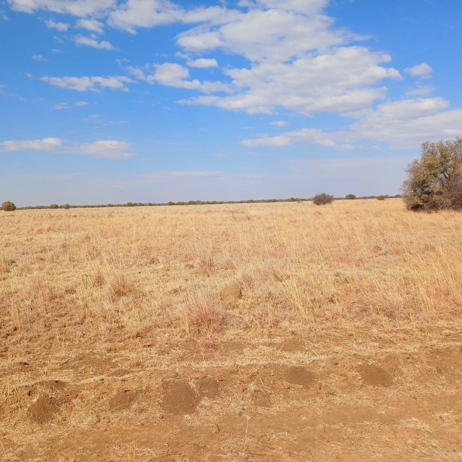  Bedroom Property for Sale in Bloemhof Rural North West